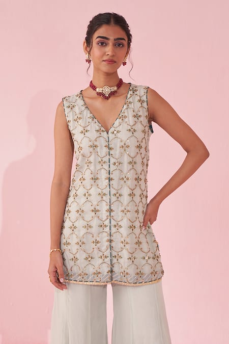 Buy Studio Bagechaa Blue Organza Embroidery V-neck Pale Sharara Set Online at Aza Fashions Buy_Studio Bagechaa_Blue Organza Embroidery V-neck Pale Sharara Set _Online_at_Aza_Fashions