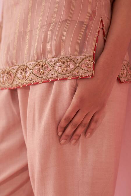 Studio Bagechaa Blush Organza, Lurex Embroidery Round Neck Pink Tunic Pant Set at Aza Fashions Studio Bagechaa_Blush Organza, Lurex Embroidery Round Neck Pink Tunic Pant Set _at_Aza_Fashions