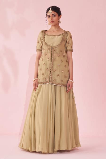 Buy_Studio Bagechaa_Green Organza, Chanderi Embroidery Round Neck Gulmohar Lehenga Set _Online_at_Aza_Fashions