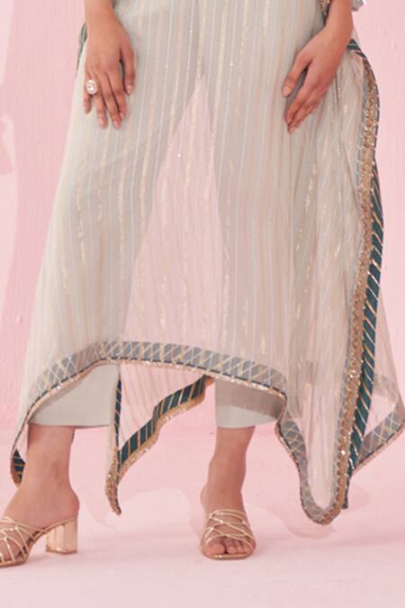Shop_Studio Bagechaa_Pink Organza, Cotton Embroidery Round Neck Gulzaar Kaftan Set _Online_at_Aza_Fashions