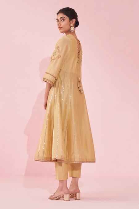 Buy_Studio Bagechaa_Yellow Chanderi, Organza Embroidery, Zari Round Neck Anarkali Set With Dupatta _Online_at_Aza_Fashions