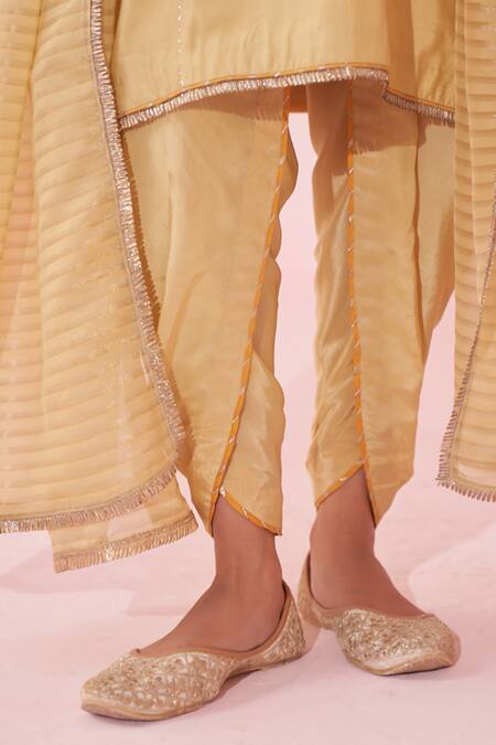 Shop_Studio Bagechaa_Yellow Kota Doria, Organza Zari, Embroidery Round Neck Gulnar Kurta Set _Online_at_Aza_Fashions