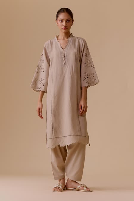 Buy_Bunka_Beige Cotton, Kota Doria Cut Work V-neck Floral Kurta Set _Online_at_Aza_Fashions