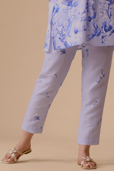 Shop Bunka Blue Linen Printed Narrow Pants at Aza Fashions Shop_Bunka_Blue Linen Printed Narrow Pants _at_Aza_Fashions