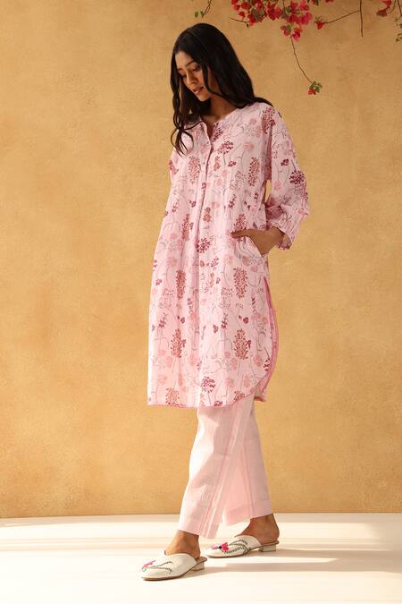 Shop_Banera_Blush Cotton Embroidery Round Neck Floral Printed Laurel Kurta Set _Online_at_Aza_Fashions