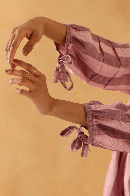 Buy_Banera_Cream Handloom Cotton Embroidery Round Neck Flora Dress With Organza Lace _Online_at_Aza_Fashions