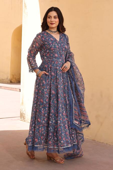 Shop_ASRUMO_Blue Embroidery V-neck Printed Anarkali Set With Dupatta_Online_at_Aza_Fashions