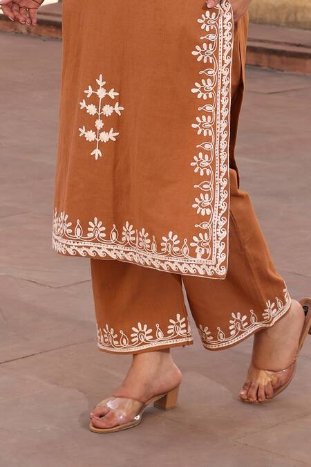 ASRUMO Brown Cotton Embroidery Split V-neck Aari Kurta Set Online at Aza Fashions ASRUMO_Brown Cotton Embroidery Split V-neck Aari Kurta Set _Online_at_Aza_Fashions