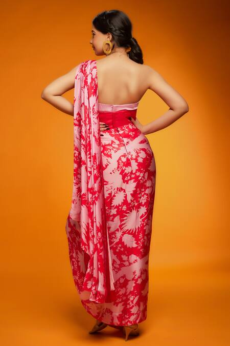 Ranbir Mukherjee Calcutta Suzani Printed Pre-Draped Saree Set 