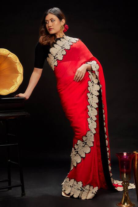 Buy_Ranbir Mukherjee Calcutta_Red Georgette, Crepe Embroidery Floral Border Saree Set _Online_at_Aza_Fashions
