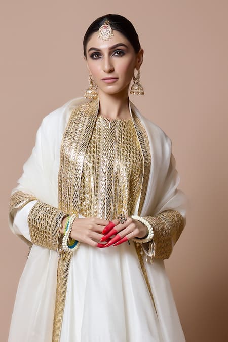 Ranbir Mukherjee Calcutta_Ivory Silk Gota Patti Round Neck Salwar Suit Set _Online_at_Aza_Fashions