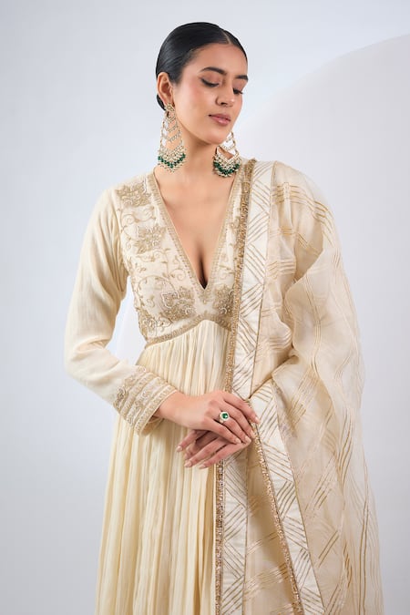 Neha Khullar_Ivory Silk, Chanderi, Organza Embroidery V-neck Hand Anarkali Set _Online_at_Aza_Fashions