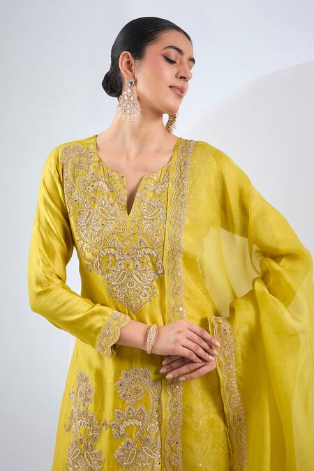 Buy Neha Khullar Mustard Chanderi, Organza Embroidery Split V-neck Yellow Kurta Set Online at Aza Fashions Buy_Neha Khullar_Mustard Chanderi, Organza Embroidery Split V-neck Yellow Kurta Set _Online_at_Aza_Fashions