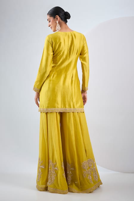 Shop Neha Khullar Mustard Chanderi, Organza Embroidery Split V-neck Yellow Kurta Set at Aza Fashions Shop_Neha Khullar_Mustard Chanderi, Organza Embroidery Split V-neck Yellow Kurta Set _at_Aza_Fashions