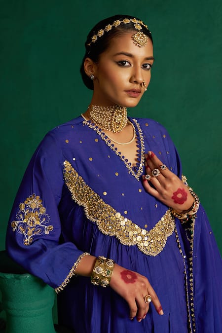 Hirika & Dhruti Blue Silk, Mohair, Organza Embroidery, Sequins V-neck Metal Tikki Work Kurta Set at Aza Fashions Hirika & Dhruti_Blue Silk, Mohair, Organza Embroidery, Sequins V-neck Metal Tikki Work Kurta Set _at_Aza_Fashions