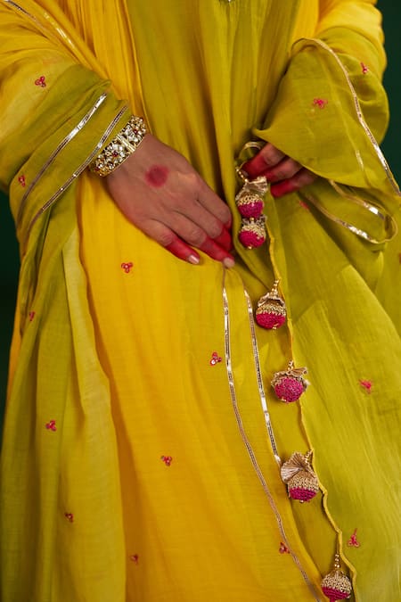 Shop Hirika & Dhruti Yellow Chanderi Embroidery V-neck Two Tone Hand Kurta Pant Set Online at Aza Fashions Shop_Hirika & Dhruti_Yellow Chanderi Embroidery V-neck Two Tone Hand Kurta Pant Set _Online_at_Aza_Fashions