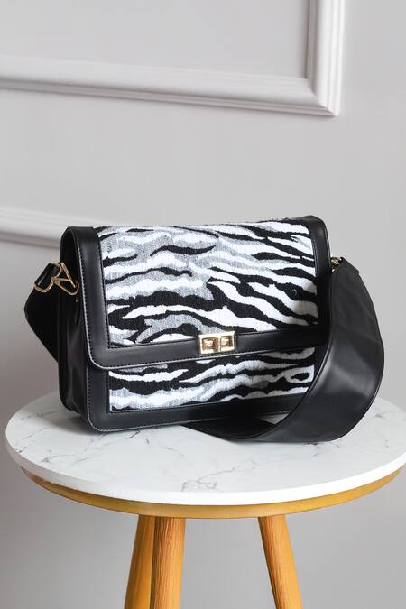 Shop Boxwish By Bhumika Black Jacquard Abstract Pattern Sling Bag Online at Aza Fashions Shop_Boxwish By Bhumika_Black Jacquard Abstract Pattern Sling Bag _Online_at_Aza_Fashions