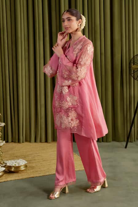 Buy One Not Two Pink Silk, Organza, Satin Embroidery V-neck Floral Kurta Set Online at Aza Fashions Buy_One Not Two_Pink Silk, Organza, Satin Embroidery V-neck Floral Kurta Set _Online_at_Aza_Fashions