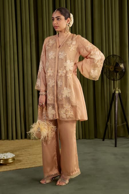 One Not Two Beige Silk, Organza, Satin Embroidery, Sequins V-neck Kurta Set at Aza Fashions One Not Two_Beige Silk, Organza, Satin Embroidery, Sequins V-neck Kurta Set _at_Aza_Fashions
