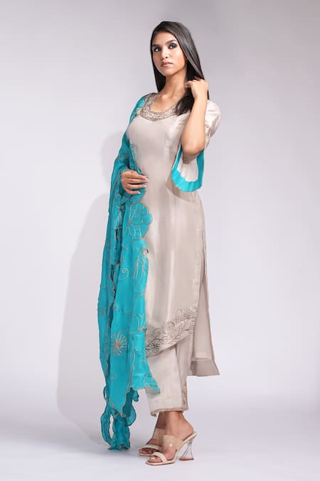 Buy_Shruti S_Beige , Organza Zari Round Neck Embroidered Kurta Set With Dupatta _Online_at_Aza_Fashions