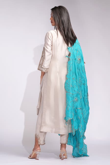 Shop_Shruti S_Beige , Organza Zari Round Neck Embroidered Kurta Set With Dupatta _at_Aza_Fashions