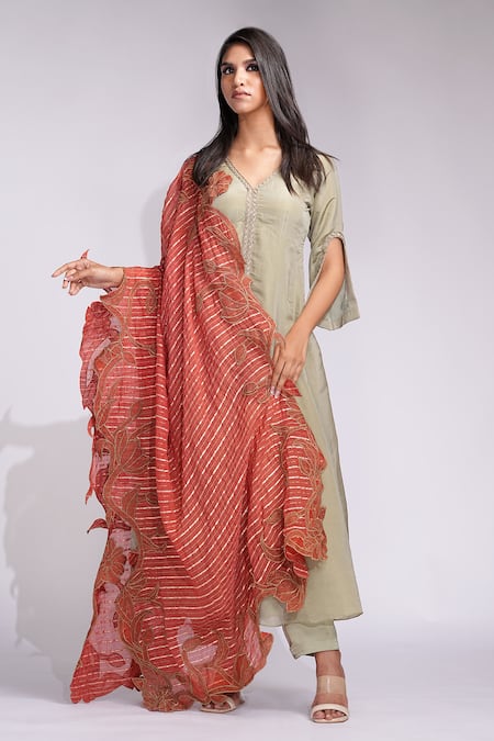 Buy_Shruti S_Green Silk, Chiffon Embroidery V-neck Zari-woven Anarkali Set _Online_at_Aza_Fashions