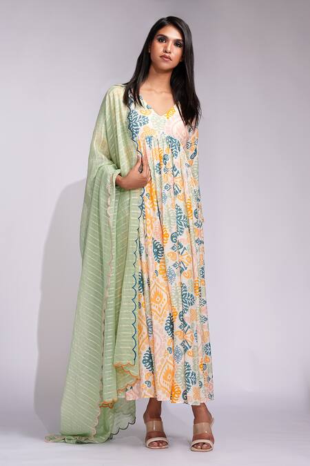 Shruti S_Beige Cotton V-neck Ikat Print Anarkali Set _Online_at_Aza_Fashions