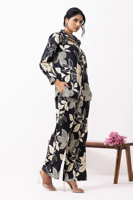 Buy_The Indian Cause_Black Cotton Collared Floral Print Pant Set _Online_at_Aza_Fashions