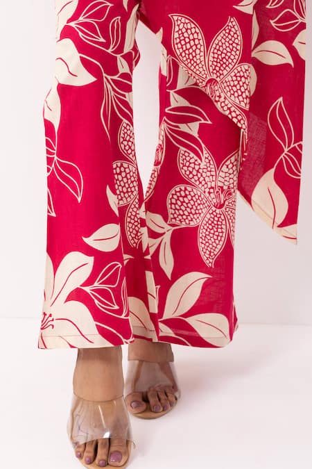 The Indian Cause_Red Cotton Embroidery Open Neck Block Printed Kurta Set_at_Aza_Fashions