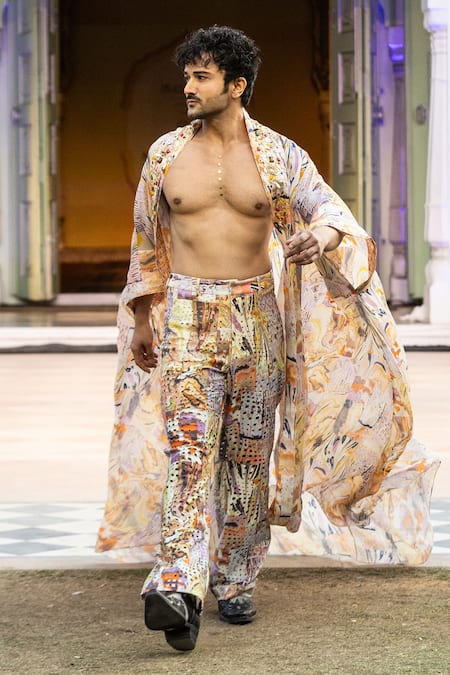 Shop Mandira Wirk Resort Yellow Printed Trouser at Aza Fashions Shop_Mandira Wirk Resort_Yellow Printed Trouser _at_Aza_Fashions