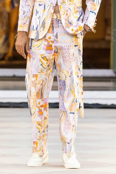 Mandira Wirk Resort Multi Color Printed Casual Trouser With Belt Online at Aza Fashions Mandira Wirk Resort_Multi Color Printed Casual Trouser With Belt _Online_at_Aza_Fashions