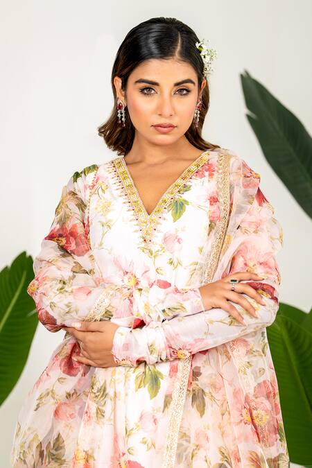 Shop_Yuvraani Jaipur_Peach Chanderi, Organza, Cotton Embroidery Floral Printed Anarkali Kurta Set _Online_at_Aza_Fashions