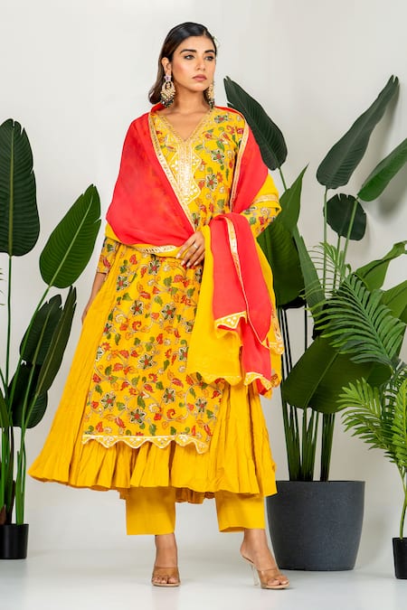 Yuvraani Jaipur_Yellow Chanderi, Organza, Cotton Embroidery Round Floral Printed Kurta Set _at_Aza_Fashions