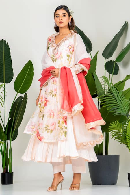 Shop_Yuvraani Jaipur_Peach Chanderi, Organza, Cotton Embroidery Pastel Digital Printed Kurta Set _Online_at_Aza_Fashions