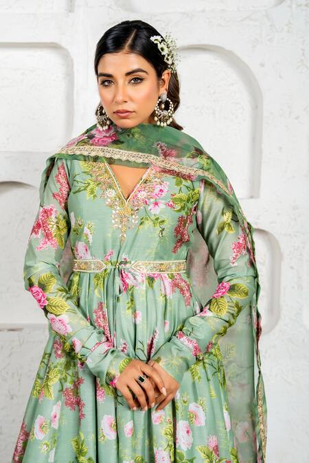 Buy_Yuvraani Jaipur_Green Chanderi, Cotton, Organza Gota Patti, Floral Printed Anarkali Set 