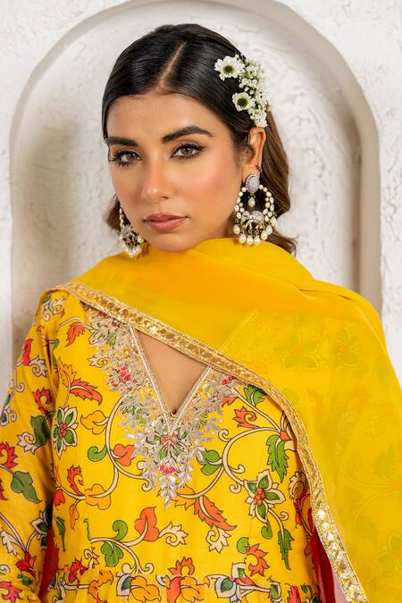Buy_Yuvraani Jaipur_Yellow Chanderi, Cotton, Organza Gota Patti, Floral Printed Anarkali Set 