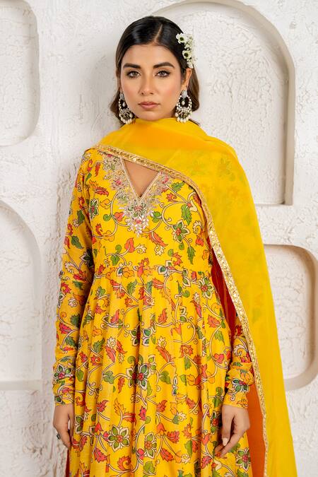 Shop_Yuvraani Jaipur_Yellow Chanderi, Cotton, Organza Gota Patti, Floral Printed Anarkali Set 
