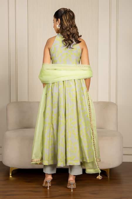 Yuvraani Jaipur_Green Chanderi, Cotton, Organza Lace Halter Neck Floral Printed Anarkali Set _Online_at_Aza_Fashions