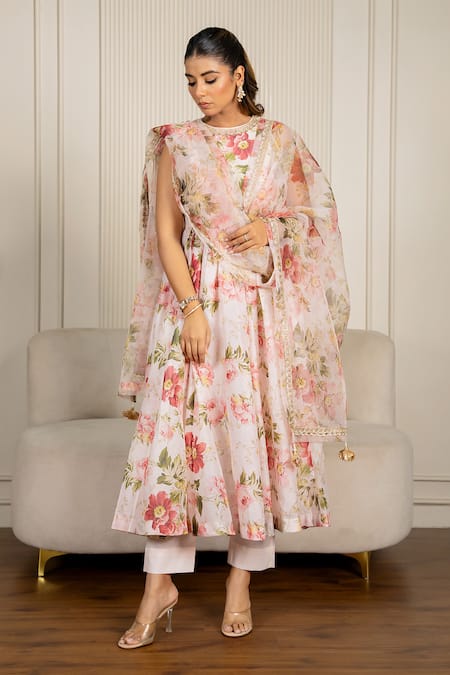 Yuvraani Jaipur Peach Floral Printed Anarkali Set 