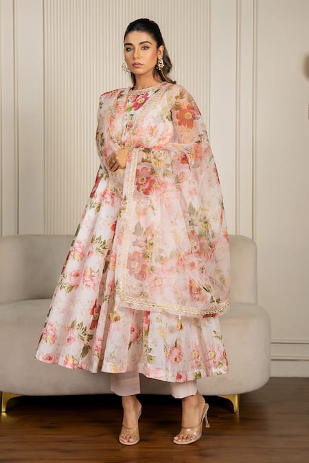 Buy_Yuvraani Jaipur_Peach Chanderi, Cotton, Organza Lace Halter Neck Floral Printed Anarkali Set 