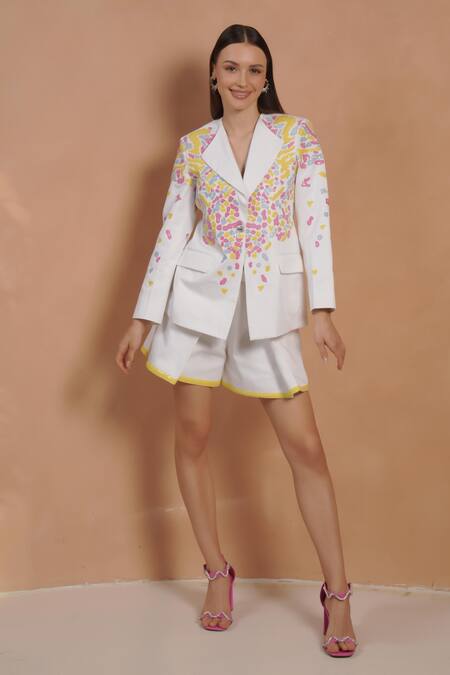 Vidhi Wadhwani_White Cotton Applique Blazer And Shorts Set _Online_at_Aza_Fashions