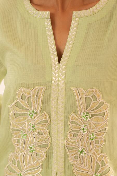 Neitri Green Chanderi, Silk Embroidery Mandarin Collar Sage Hand Kurta Set at Aza Fashions Neitri_Green Chanderi, Silk Embroidery Mandarin Collar Sage Hand Kurta Set _at_Aza_Fashions