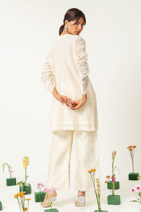 Neitri Ivory Dew Kurta Set 