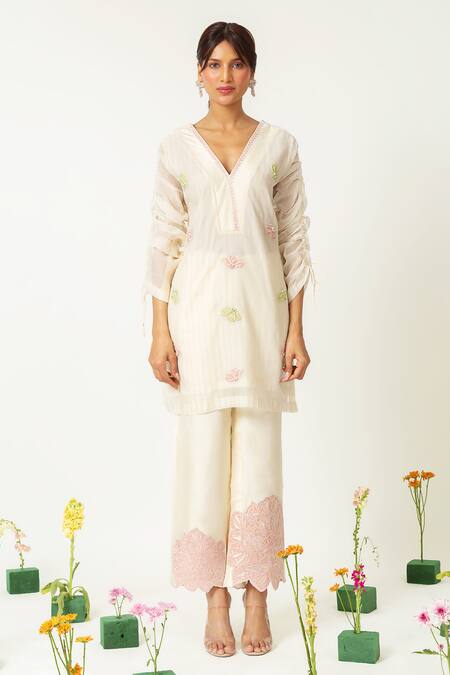 Neitri_White Chanderi, Silk Embroidery Mandarin Collar Ivory Dew Kurta Set _at_Aza_Fashions