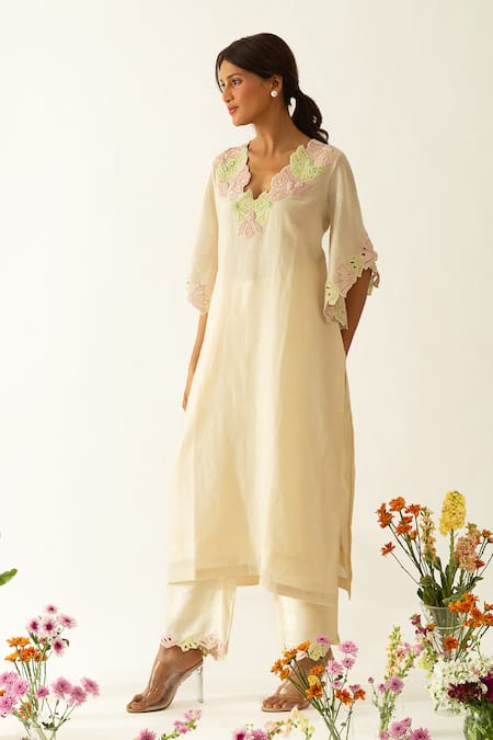 Neitri_White Chanderi, Silk Embroidery, Pearls Mandarin Collar Moonlit Kurta Set _at_Aza_Fashions