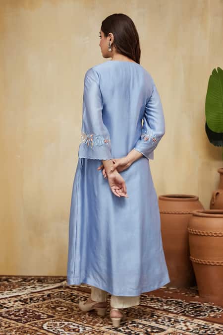Mushio Floral Embroidered Kurta Set 