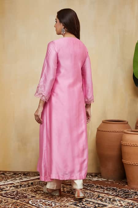 Mushio Floral Chanderi Kurta Set 