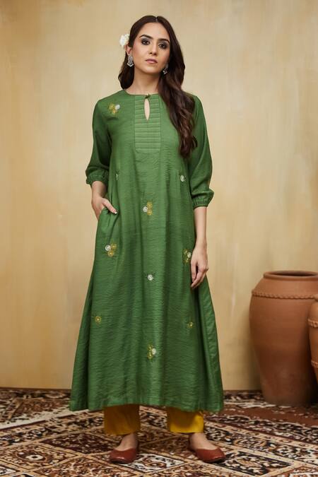 Buy Mushio Green Cotton, Silk, Organza Embroidery Keyhole Neck Floral Kurta Set Online at Aza Fashions Buy_Mushio_Green Cotton, Silk, Organza Embroidery Keyhole Neck Floral Kurta Set _Online_at_Aza_Fashions