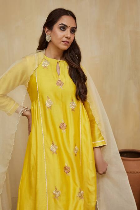 Mushio Yellow Chanderi, Cotton Embroidery Keyhole Neck Floral Kurta Set Online at Aza Fashions Mushio_Yellow Chanderi, Cotton Embroidery Keyhole Neck Floral Kurta Set _Online_at_Aza_Fashions