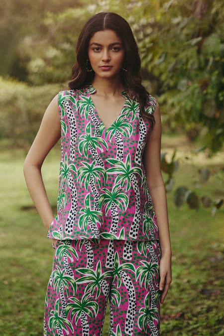 Shop_EWOKE_Pink Cotton V-neck Palm Print Co-ord Set _at_Aza_Fashions
